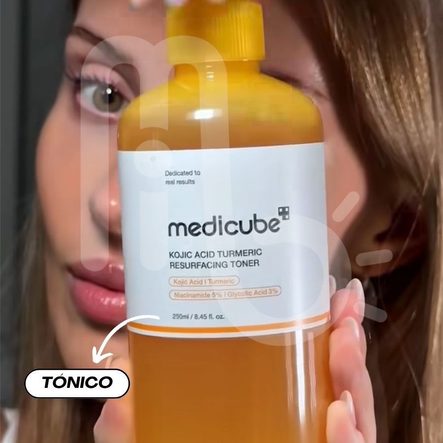 Kojic Acid Turmeric Resurfacing Toner 250ml - Medicube (2)